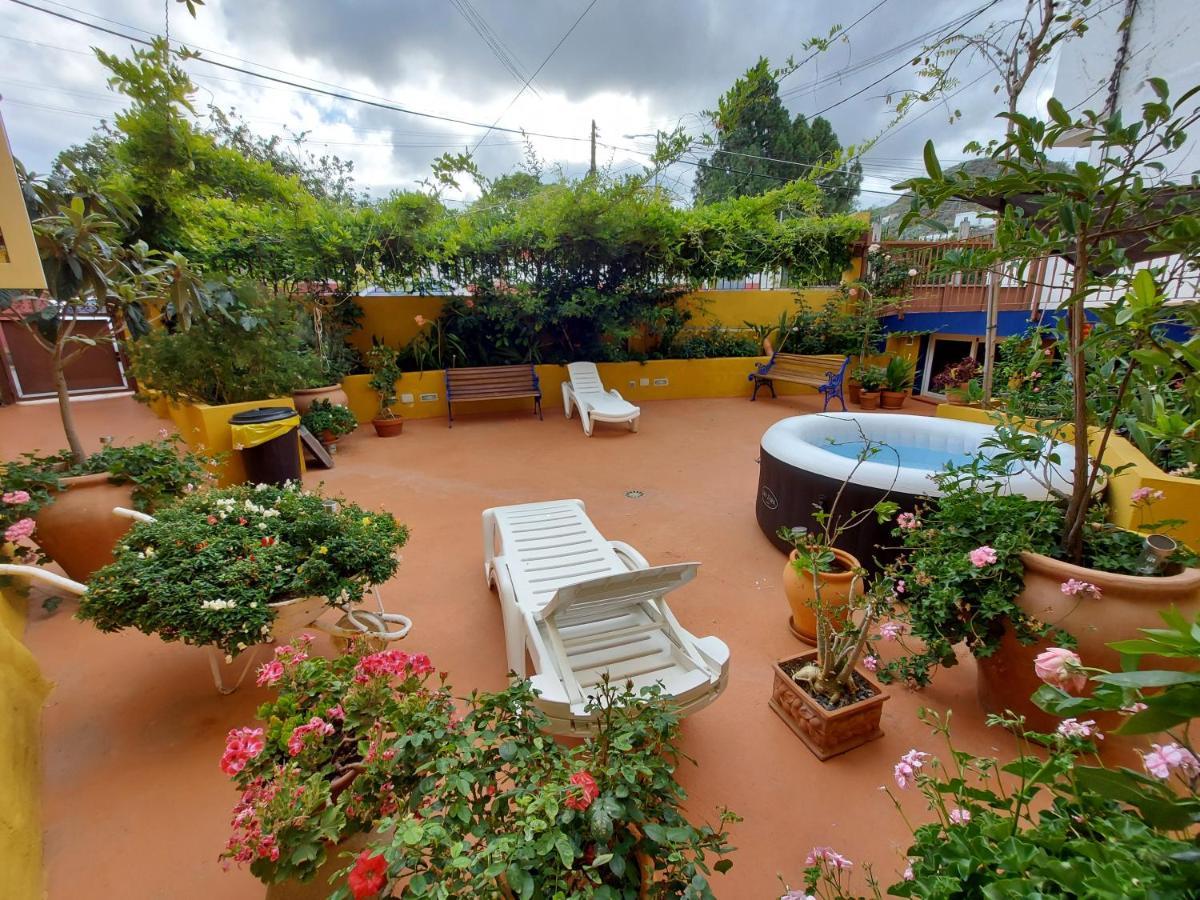 Casa Maestro Lelo - Acogedora Casa Rural Canaria Con Patios Y Jardines De Flores Las Palmas de Gran Canaria Exterior photo