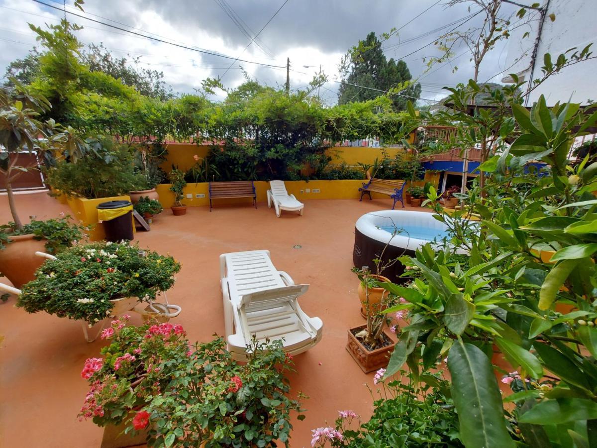 Casa Maestro Lelo - Acogedora Casa Rural Canaria Con Patios Y Jardines De Flores Las Palmas de Gran Canaria Exterior photo