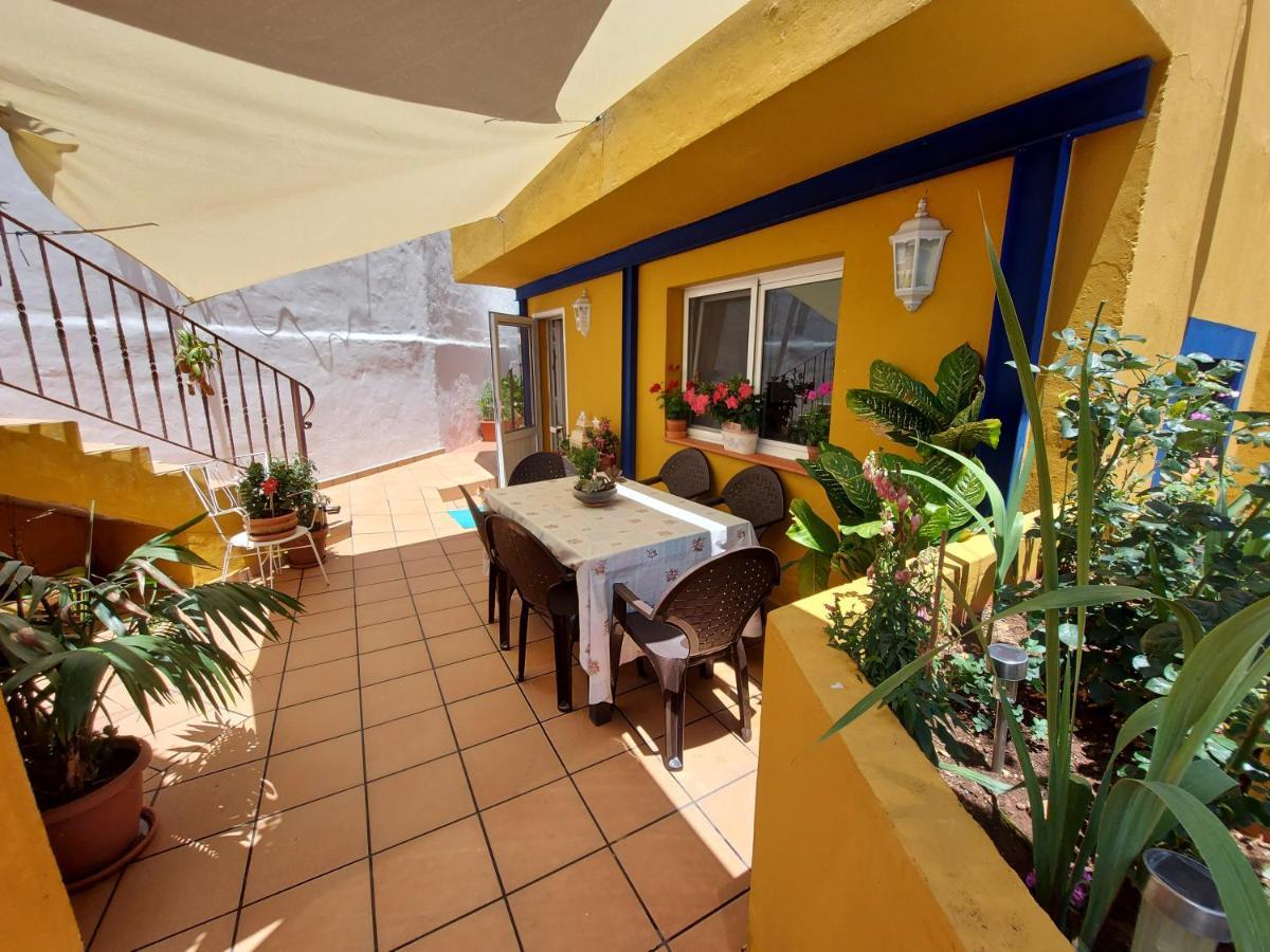 Casa Maestro Lelo - Acogedora Casa Rural Canaria Con Patios Y Jardines De Flores Las Palmas de Gran Canaria Exterior photo